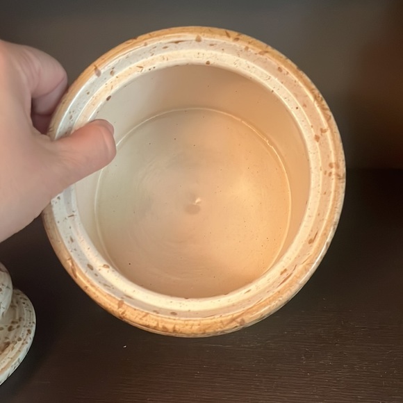 (OOS) Set of 3 Genin Trudeau Beauce Pottery Canisters - Picture 12 of 13